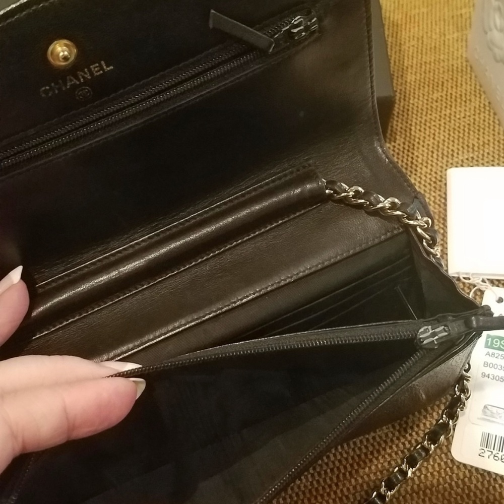 ❌❌SOLD❌❌Chanel Caviar Leather, WOC - Picture 8 of 15